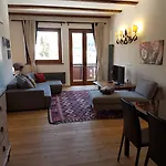 Aqua Domus Ξενοδοχείο με διαμερίσματα 4*