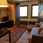 Ξενοδοχείο με διαμερίσματα Aqua Domus Sappada