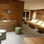 Aqua Domus Aparthotel Sappada