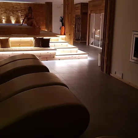Lägenhetshotell Aqua Domus & Spa Sappada